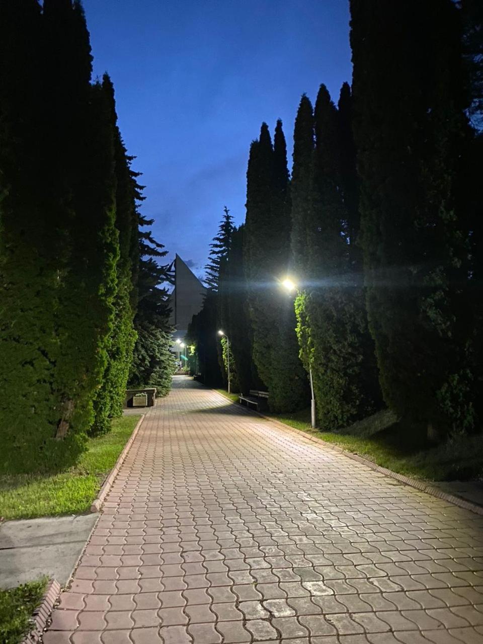 Guest House Regina Bulan Sogottuu Екстер'єр фото