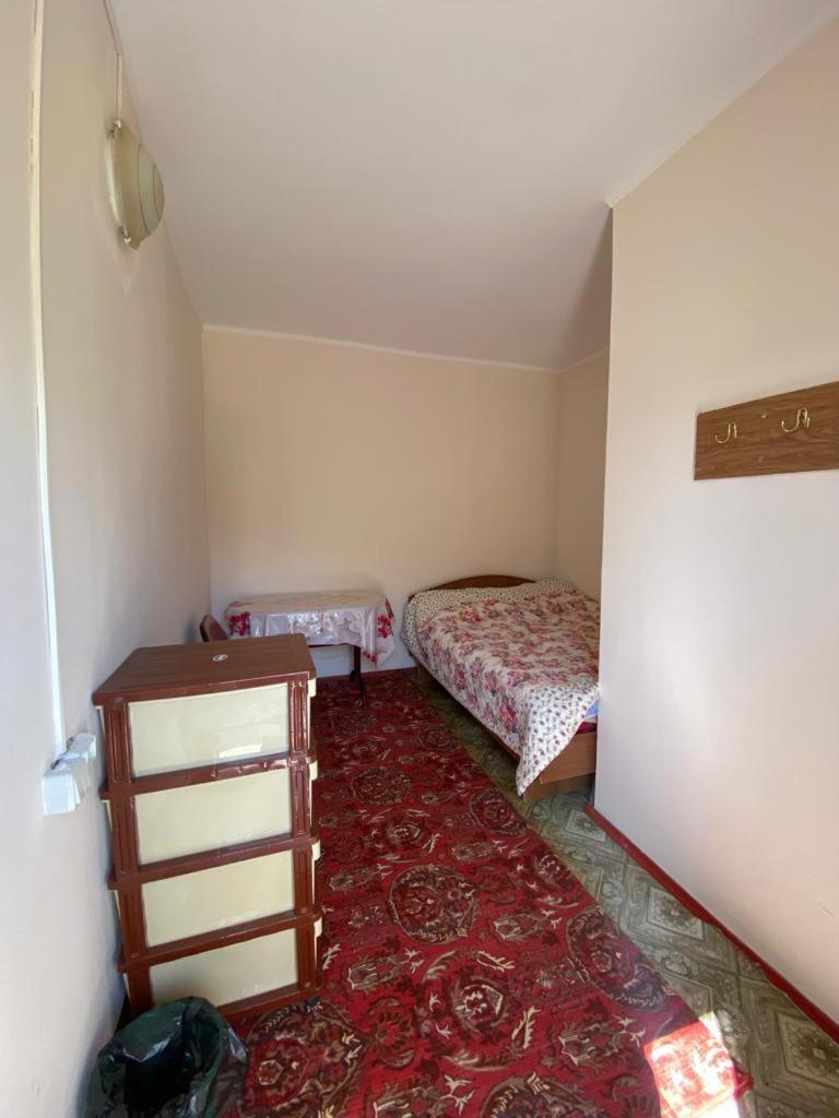 Guest House Regina Bulan Sogottuu Екстер'єр фото